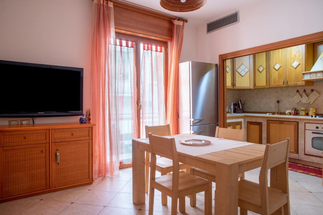 Sorrentovibes - Spacious 3 Bedrooms Apartment In Sorrento Oldtown Εξωτερικό φωτογραφία